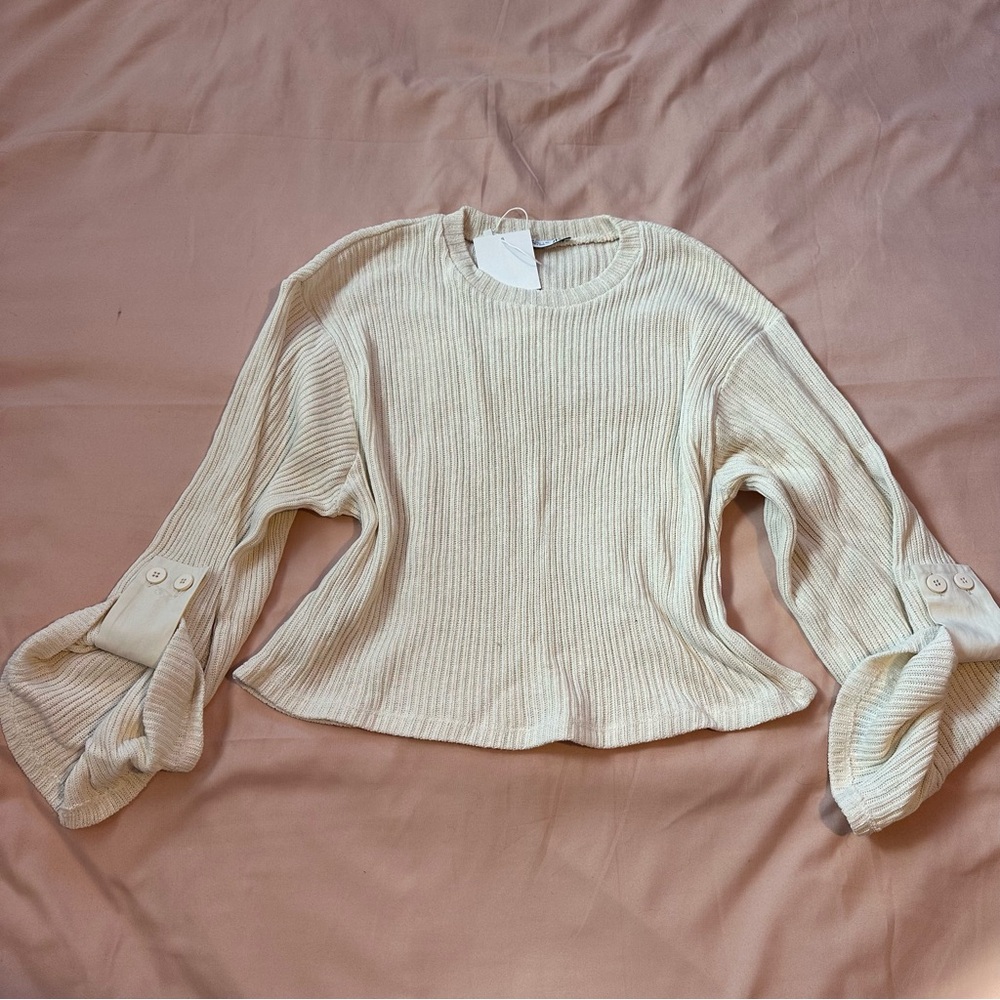 ZARA cropped cream knit sweater